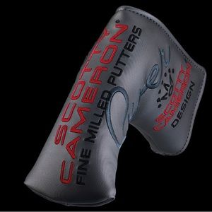 Scotty Cameron Head Cover